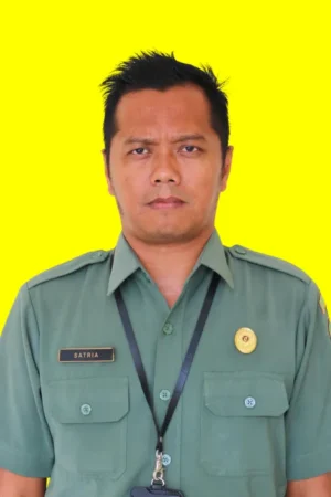 Foto Pegawai – Satria Pandhu Winata
